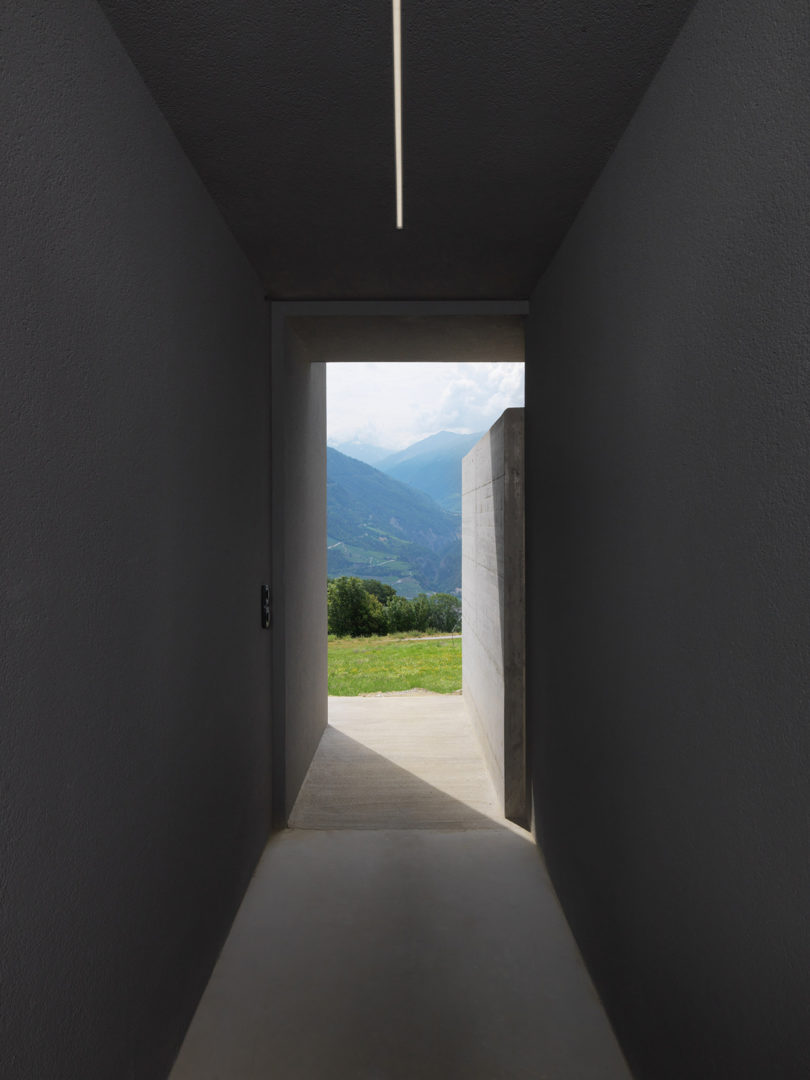 Ralph Germann'S Linear Rofr House Acts As A Shield For The Swiss Slopes Above