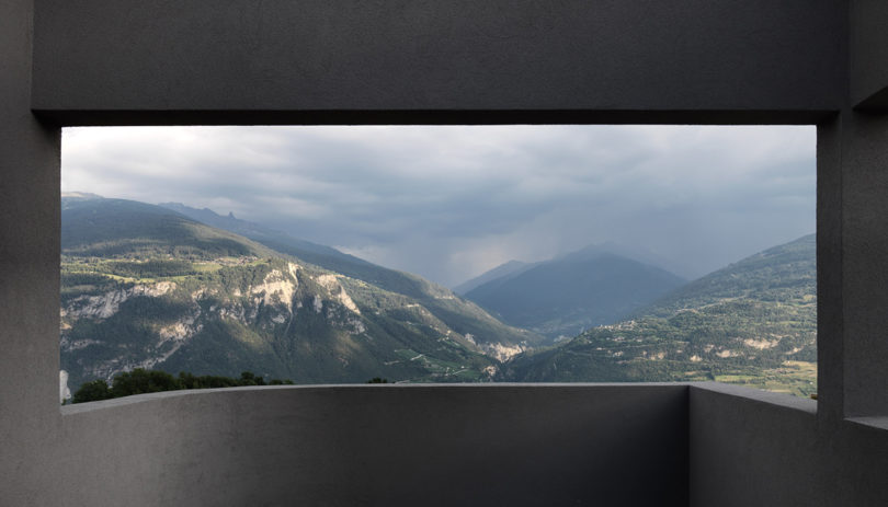 Ralph Germann'S Linear Rofr House Acts As A Shield For The Swiss Slopes Above