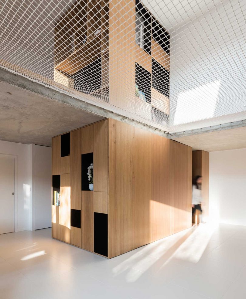 A Renovated Home In Courdimanche With A Mezzanine Made Of Net
