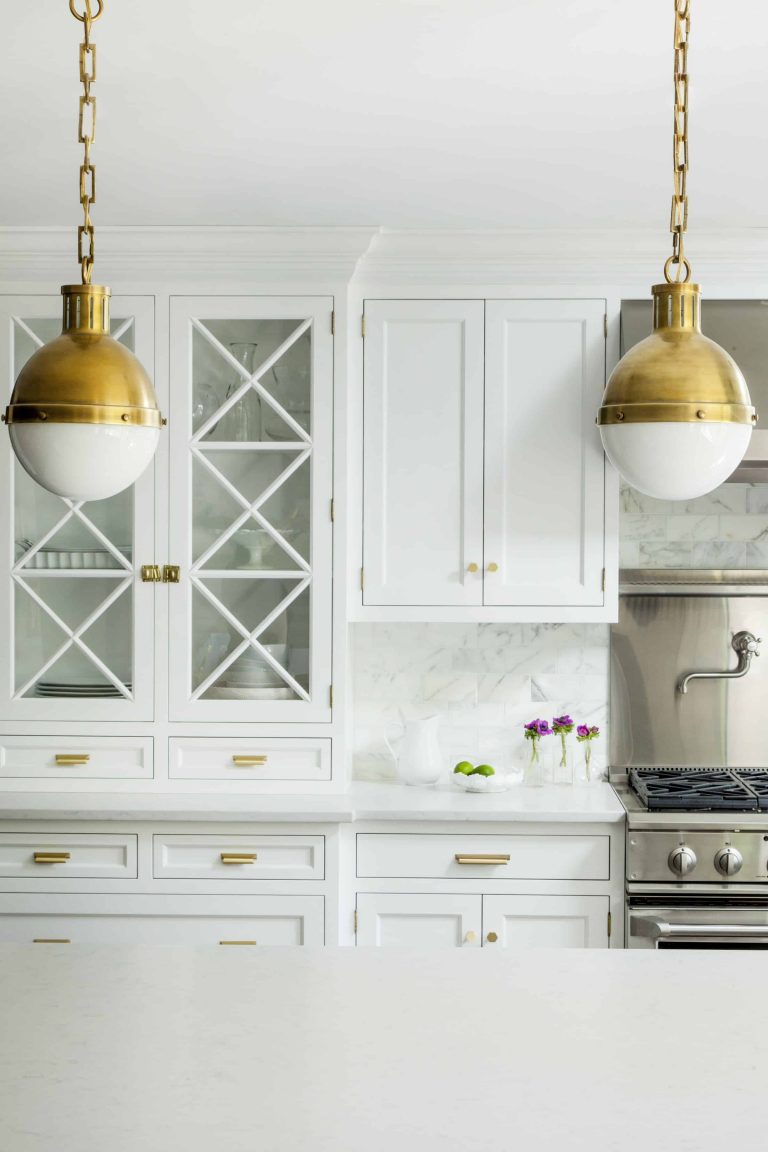 White And Gold Light Kitchen Island Light Fixtures That Completely Change Your Décor