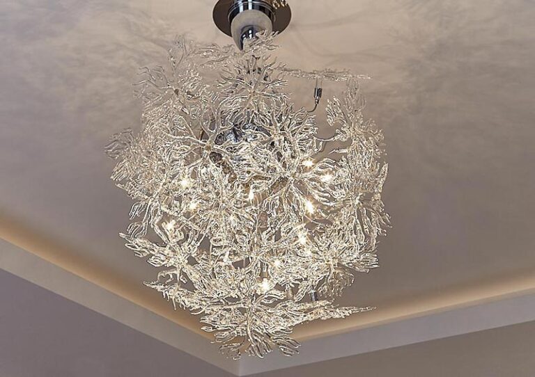 Bedroom Lighting - Chandeliers Add A Touch Of Luxury To Your