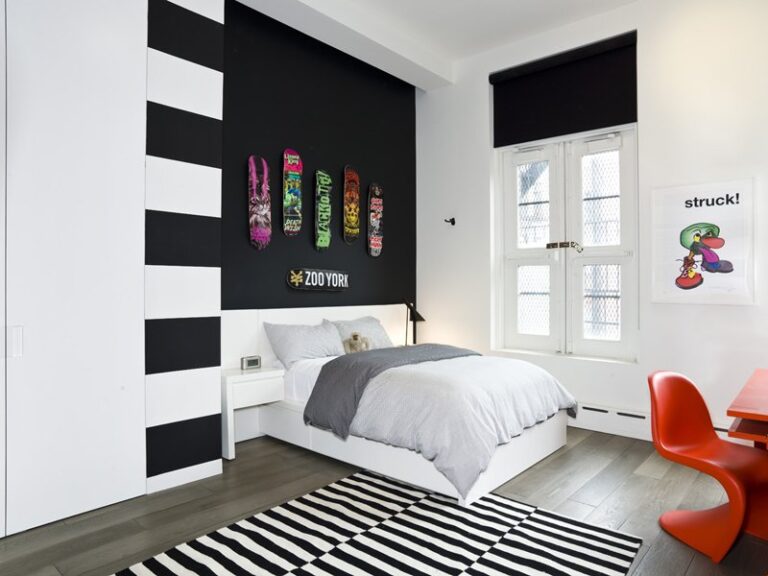 25 Non-Boring Black Walls To Add Drama