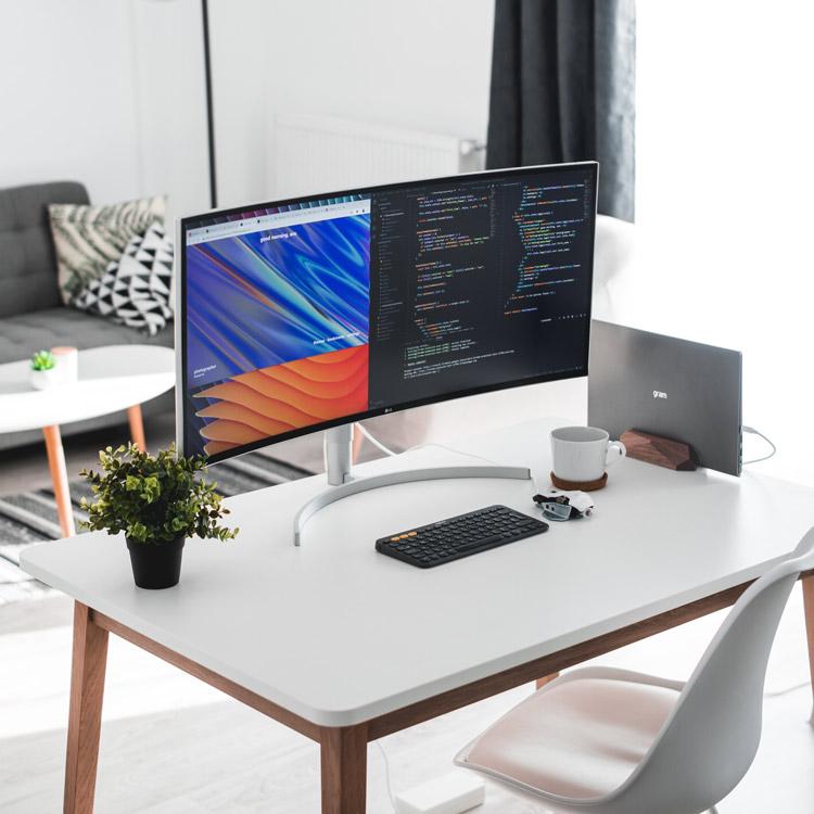 Oakywood Adds Warmth to Work From Home Setups