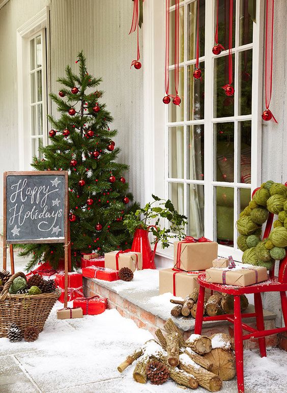 Comfy Rustic Outdoor Christmas Decor Ideas Cover